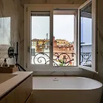 Panorama *